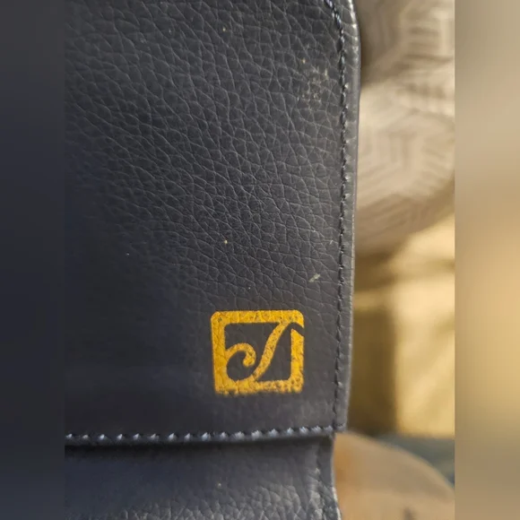 Stone Mountain Wallet - Picture 6 of 6